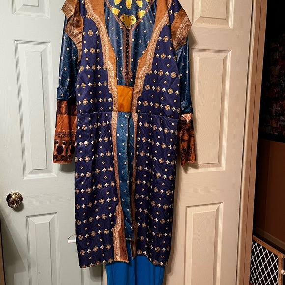 Disney’s Genie from Aladin costume Men’s size 2x - Picture 2 of 6